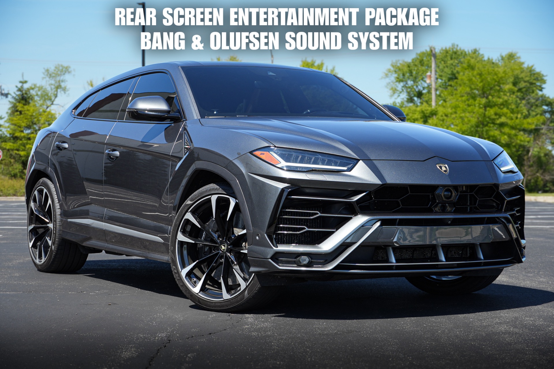 2019 Lamborghini Urus 4.0 V8's photo