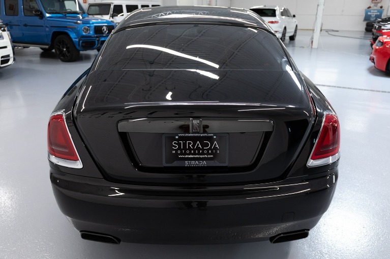 Used 2018 Rolls-Royce Wraith Black Badge for sale Sold at Strada Motorsports in Schaumburg IL 60193 5
