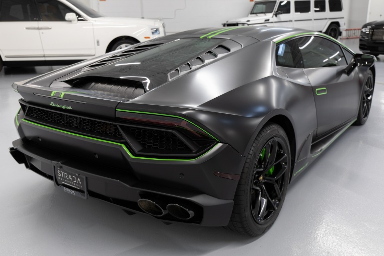 Used 2018 Lamborghini Huracan LP 580-2 for sale Sold at Strada Motorsports in Schaumburg IL 60193 8