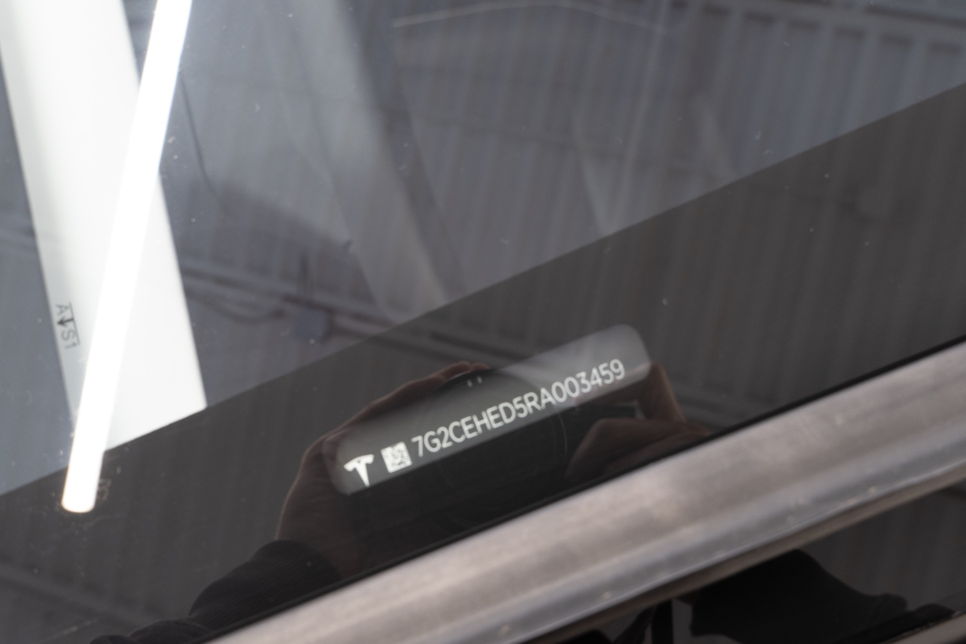 2024 Tesla Cybertruck Base - Photo 43