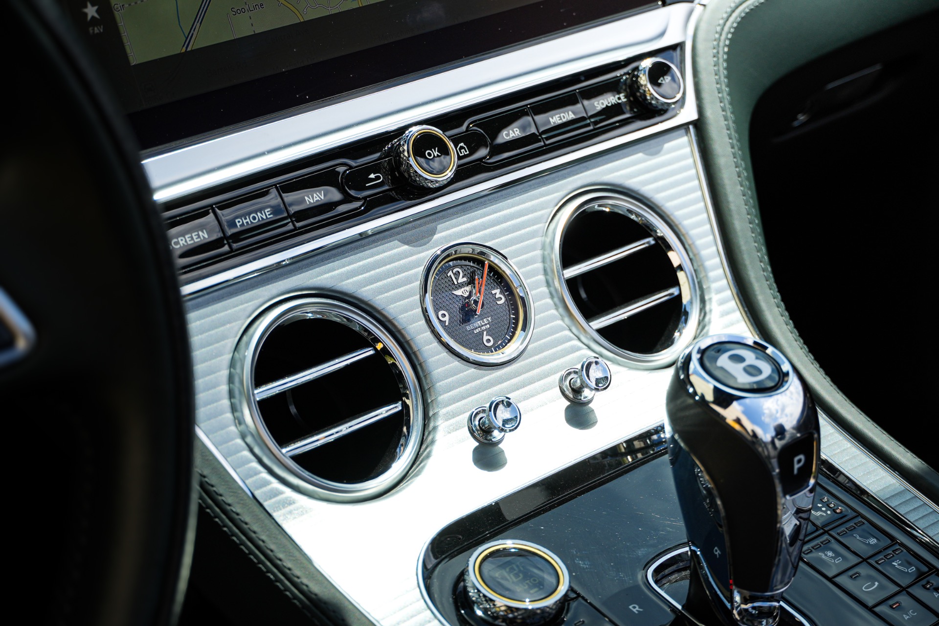 2022 Bentley Continental GT - Photo 24