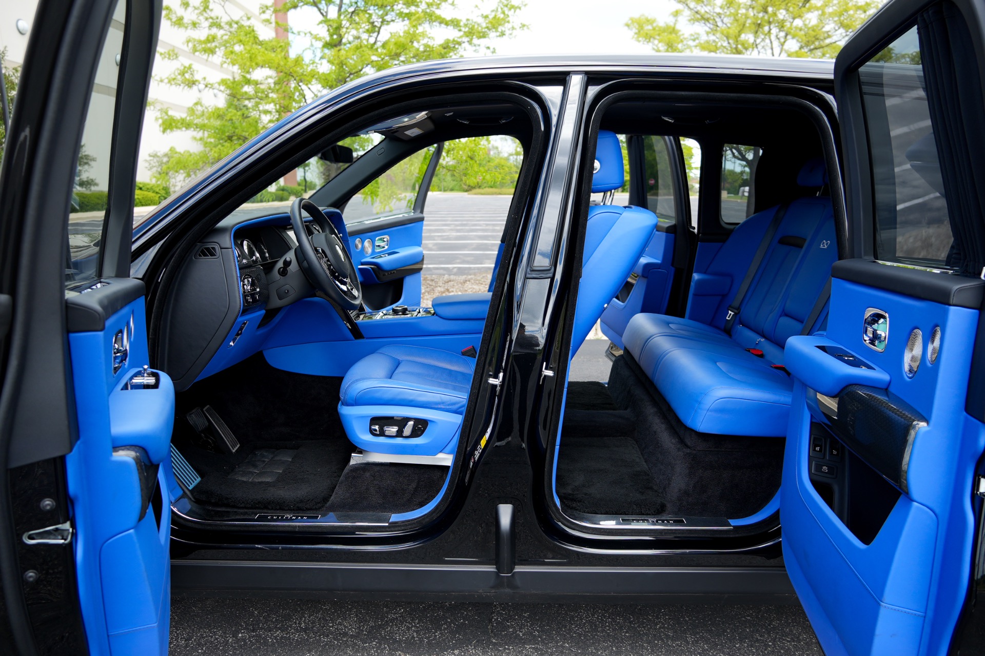 2023 Rolls-Royce Cullinan Black Badge - Photo 13