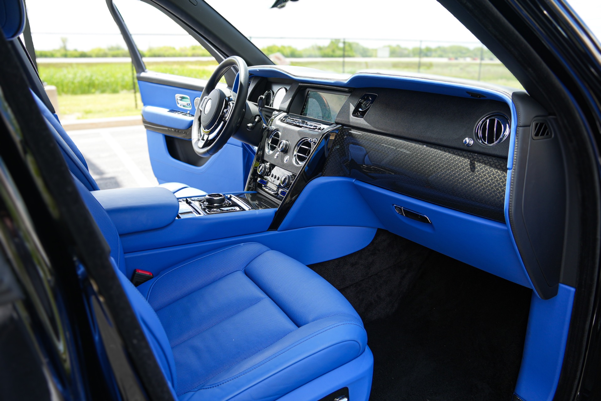 2023 Rolls-Royce Cullinan Black Badge - Photo 35