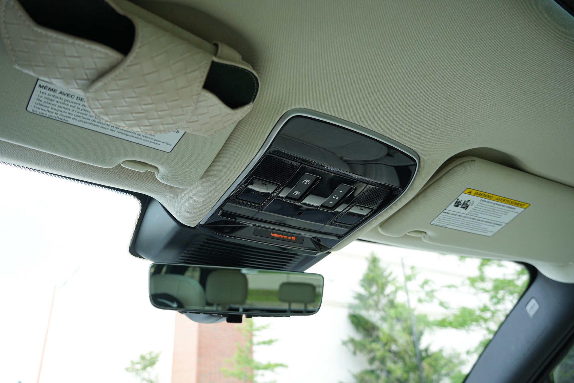 2024 Land Rover Range Rover SE - Photo 20