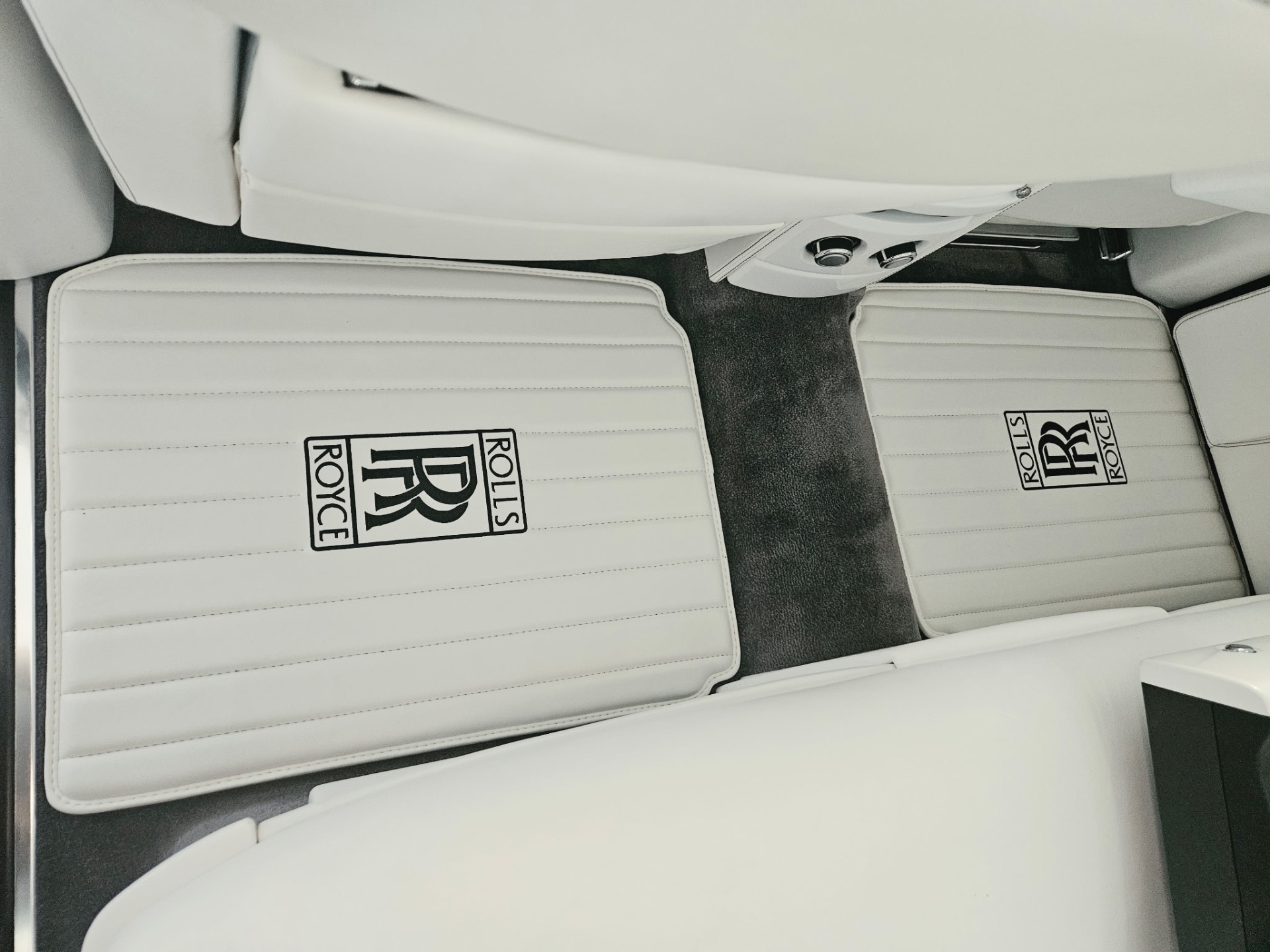 2007 Rolls-Royce Phantom Base - Photo 25