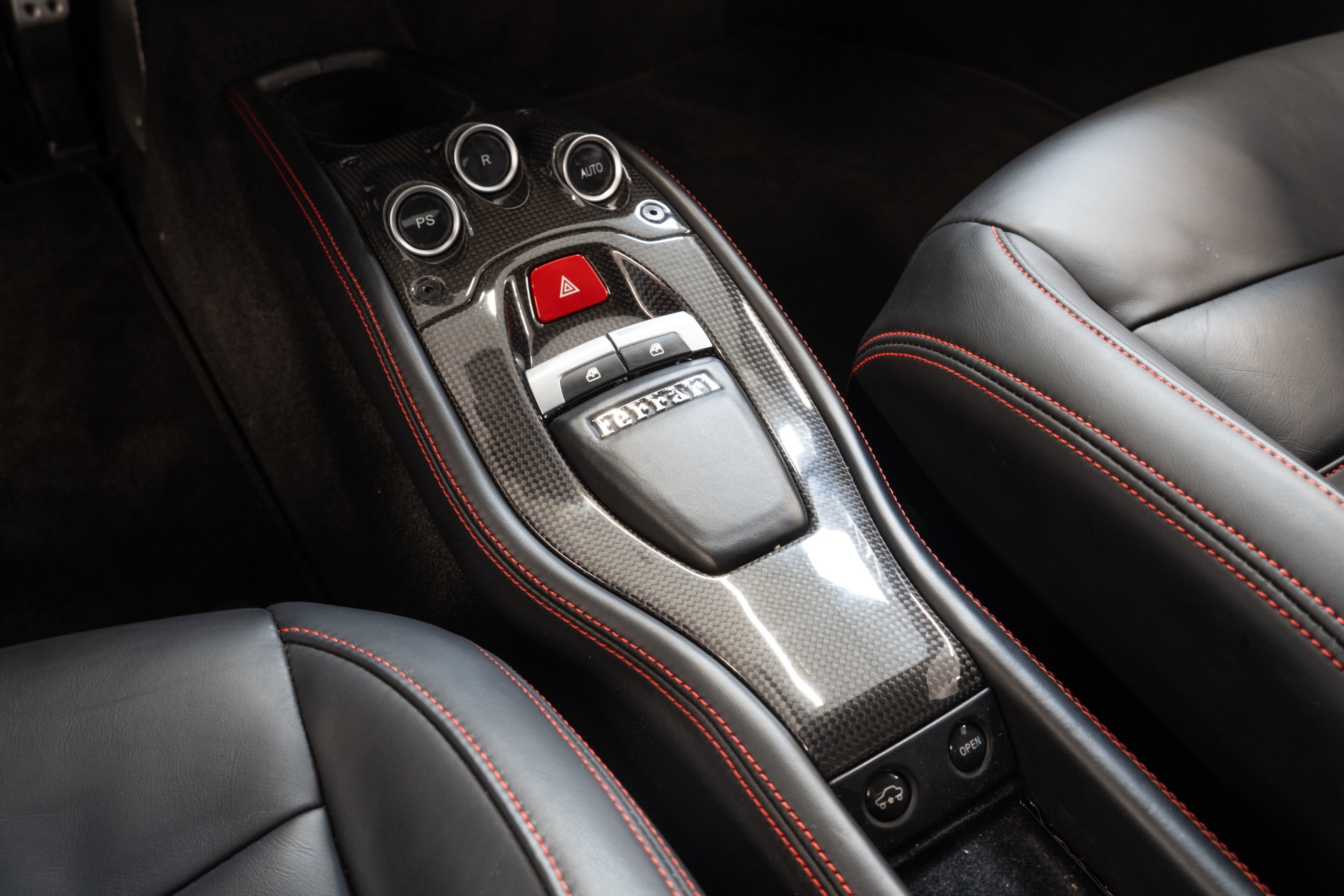 2014 Ferrari 458 Italia photo 24