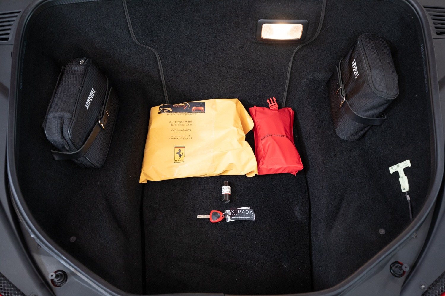 2014 Ferrari 458 Italia photo 36